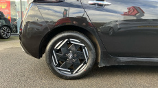 Nissan LEAF 110kW Acenta 39kWh 5dr Auto Electric Hatchback